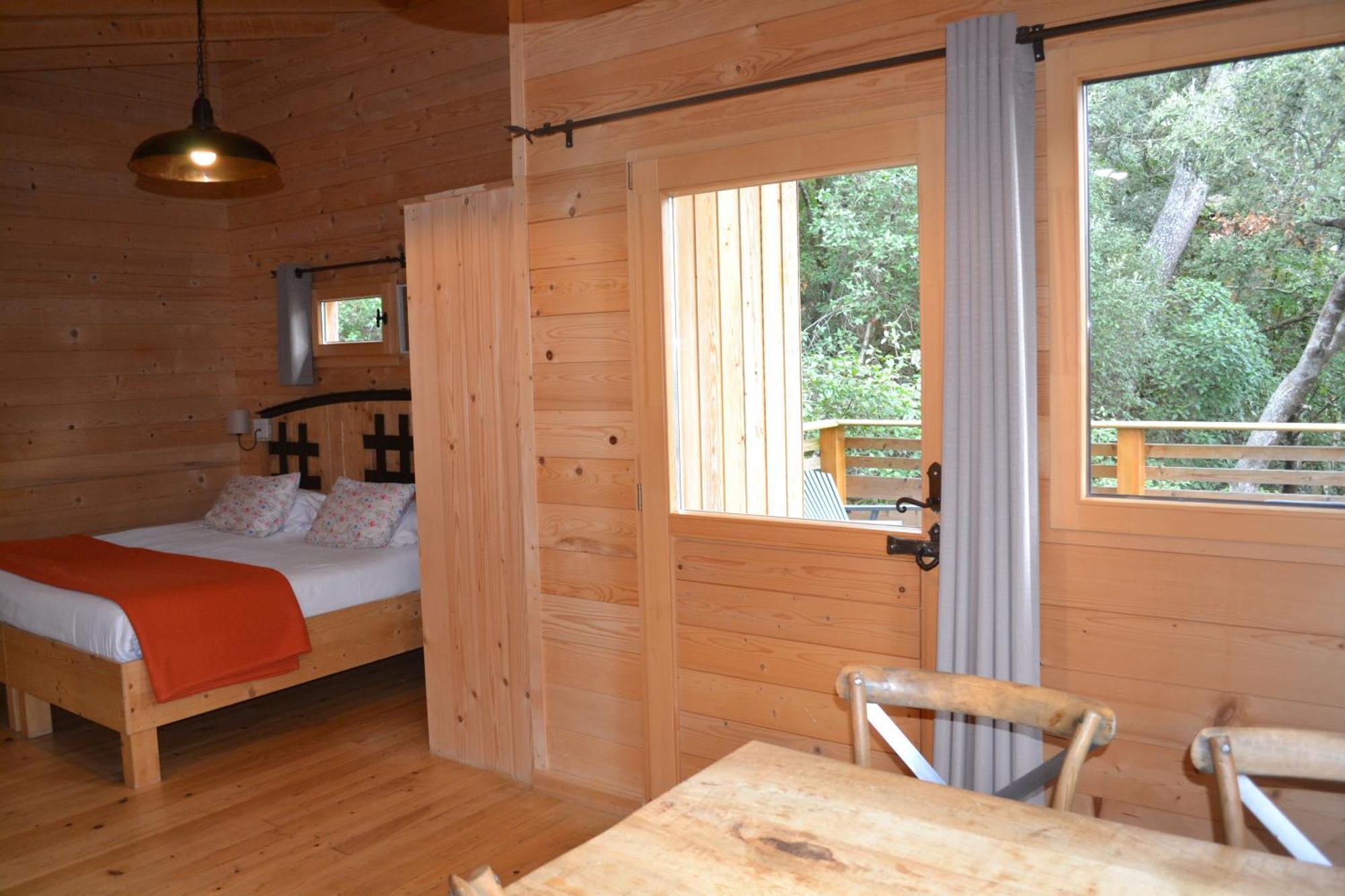 Les Cabanes Dans Les Bois Logis Hotel Villedubert المظهر الخارجي الصورة