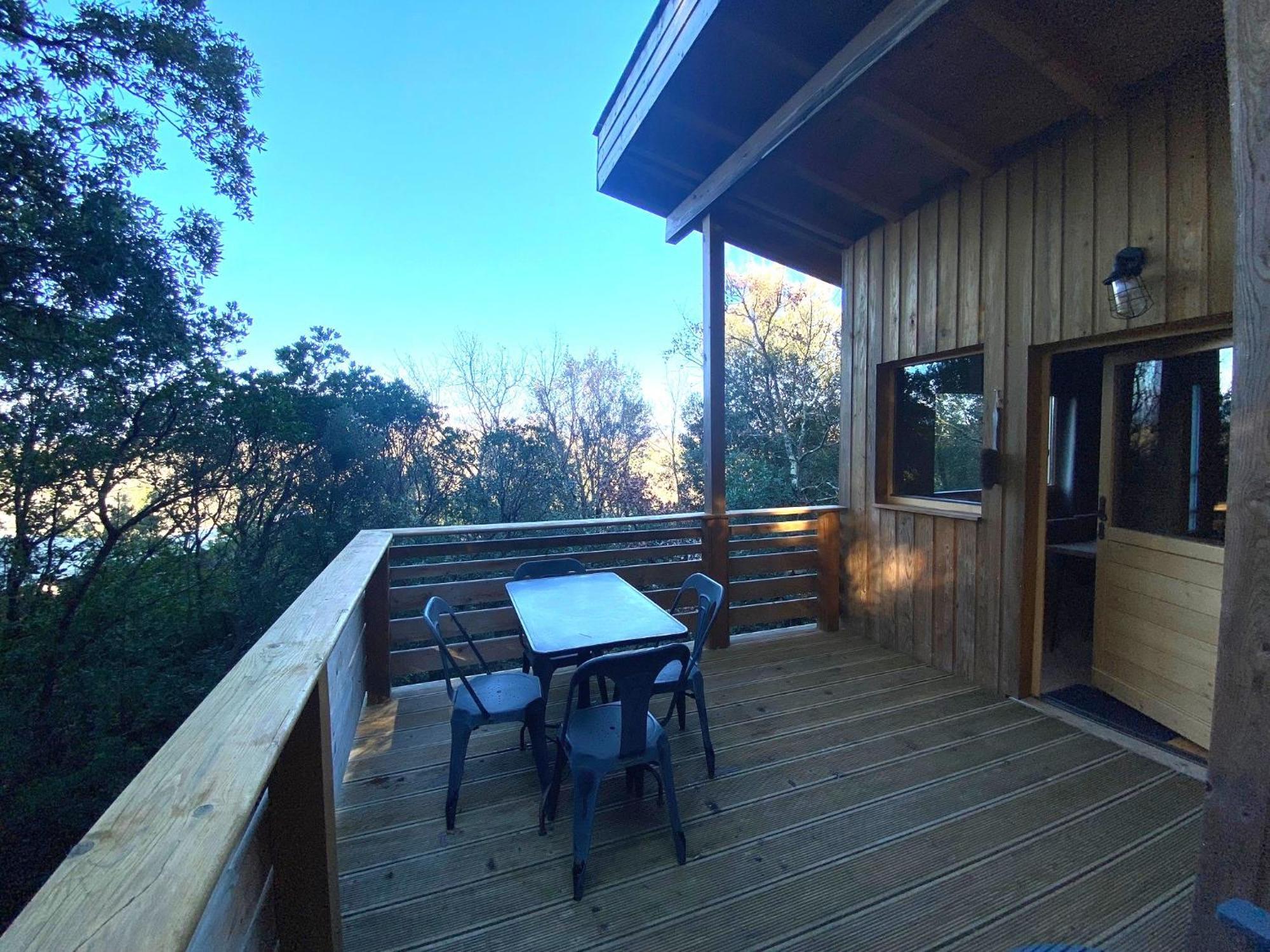 Les Cabanes Dans Les Bois Logis Hotel Villedubert المظهر الخارجي الصورة