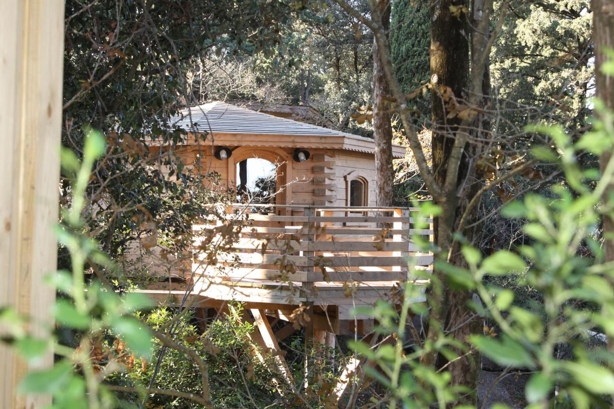 Les Cabanes Dans Les Bois Logis Hotel Villedubert المظهر الخارجي الصورة